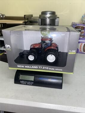 PES Creations New Holland T7.210 Dual Wheels 1:32 Scale
